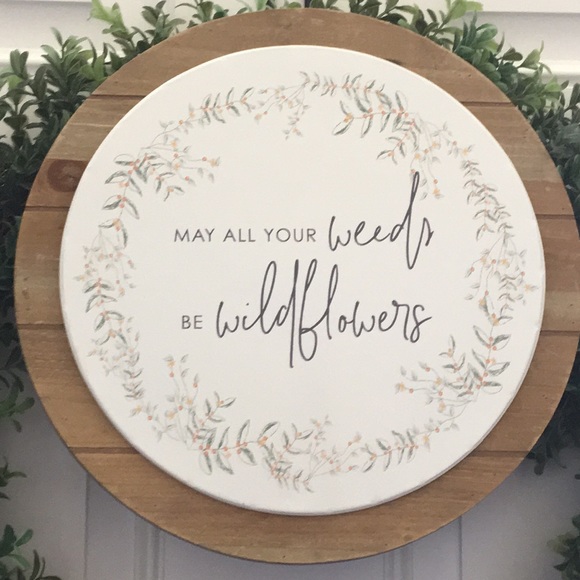Other - Last 1❗️Farmhouse Plank Wood & Enamel Wildflowers